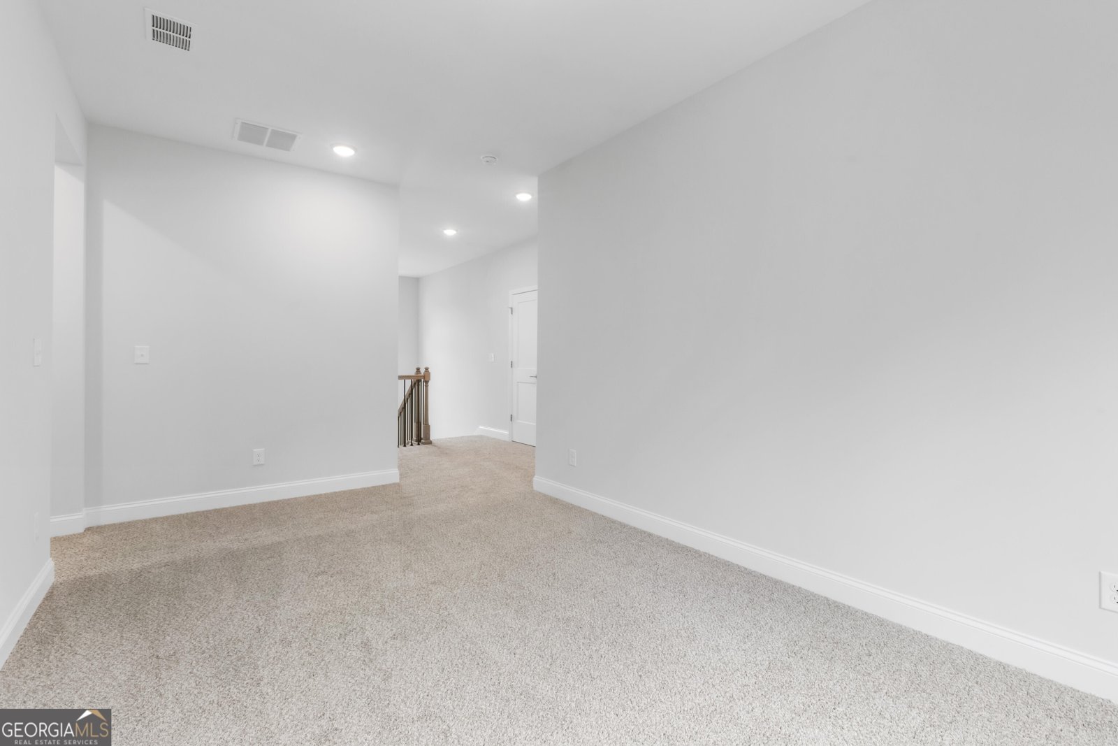 411 Red Wood Lane Hoschton - 30