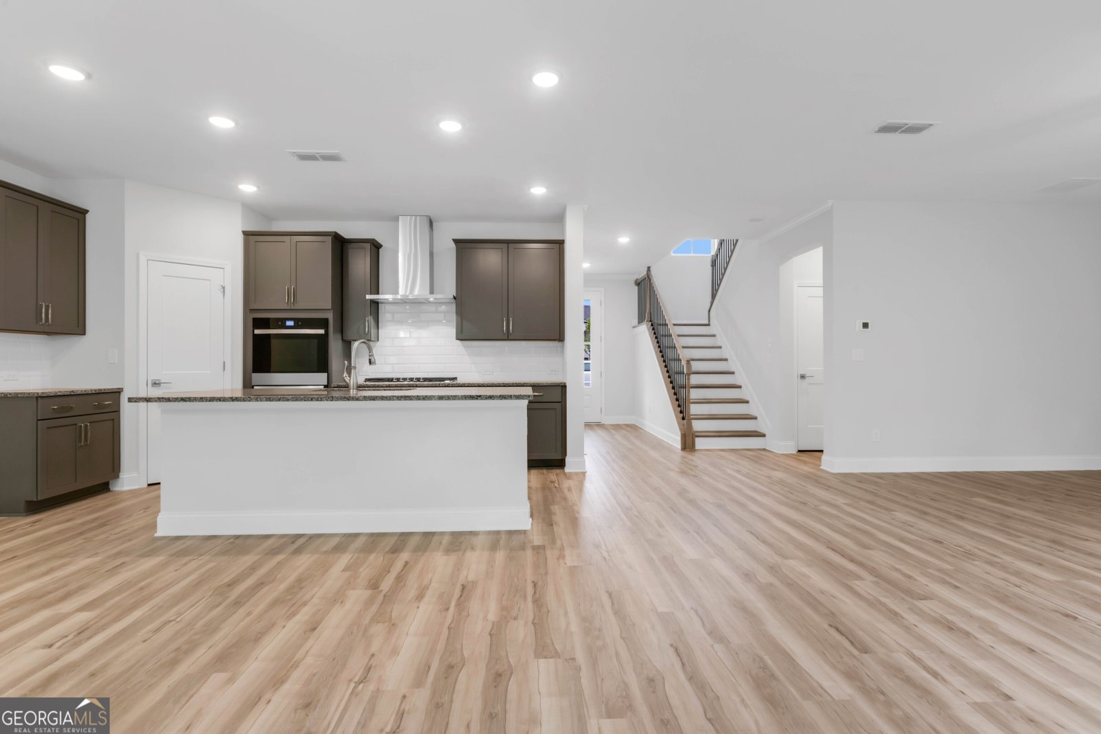 411 Red Wood Lane Hoschton - 7