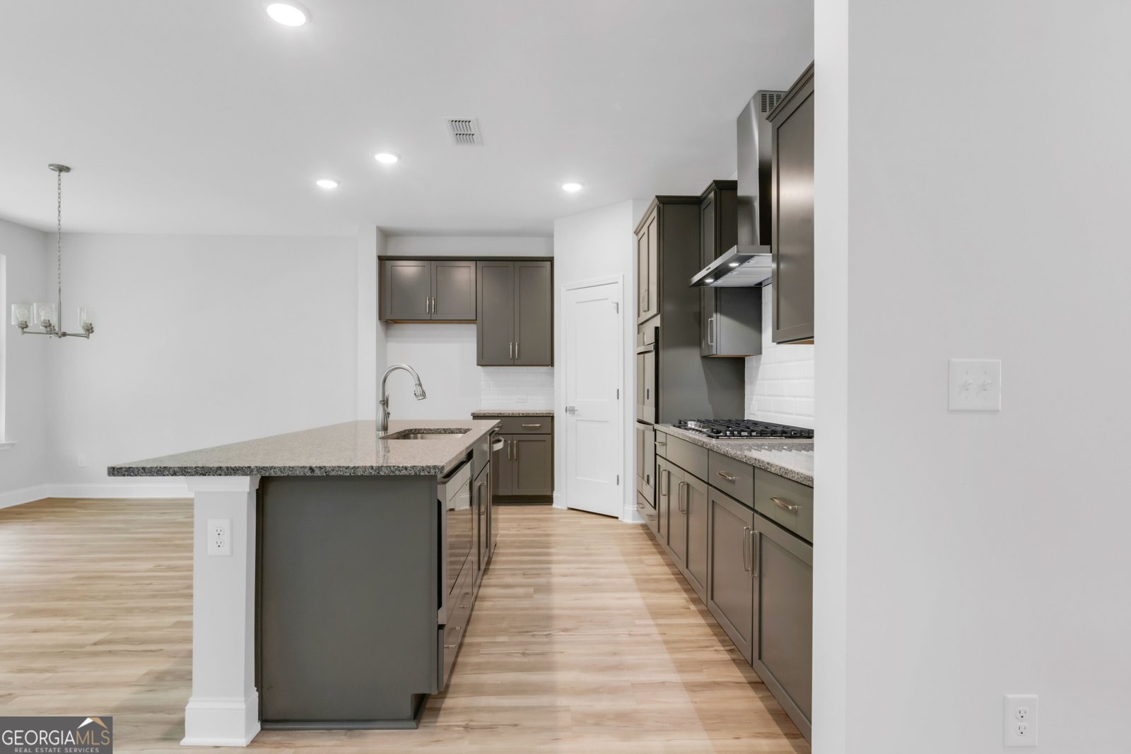 411 Red Wood Lane Hoschton - 9