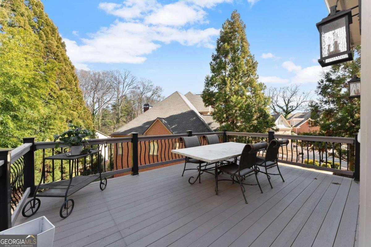 405 Forrest Lane Gainesville - 22