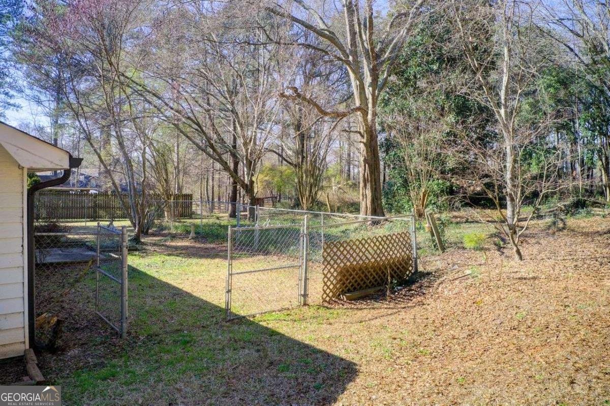 170 Roberts Road Covington - 32