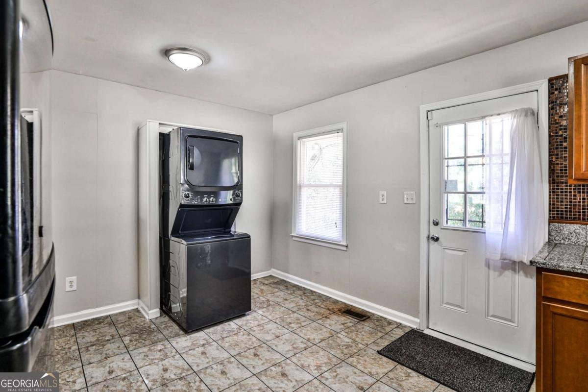 1269 Lawndale Court Decatur - 10