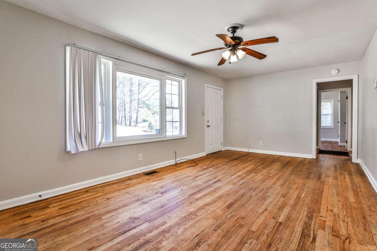 1269 Lawndale Court Decatur - 6