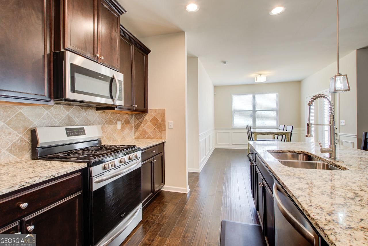 563 Carleton Place Locust Grove - 17