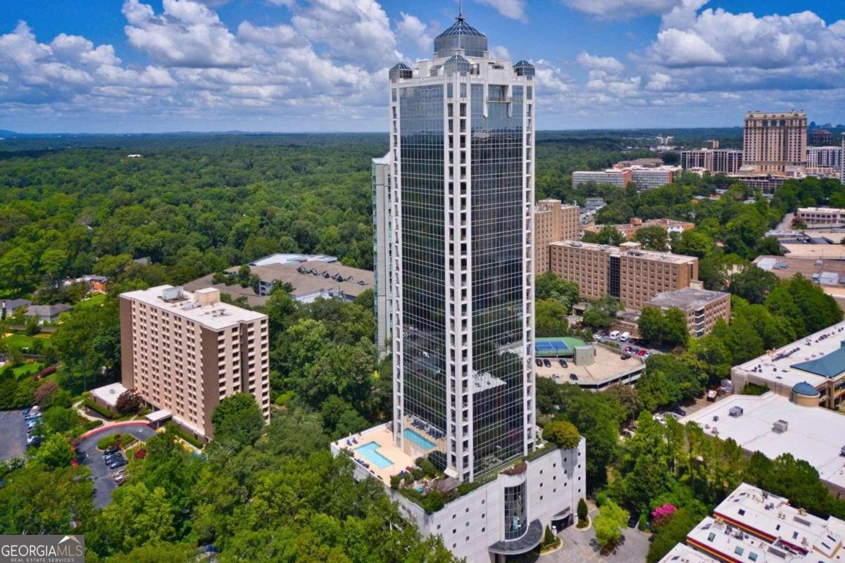 2828 Peachtree Road Atlanta - 1