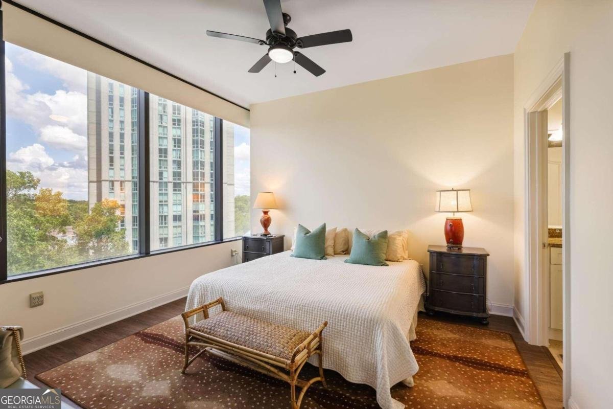 2828 Peachtree Road Atlanta - 13