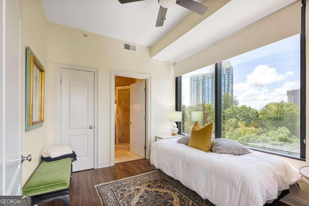2828 Peachtree Road Atlanta - 17