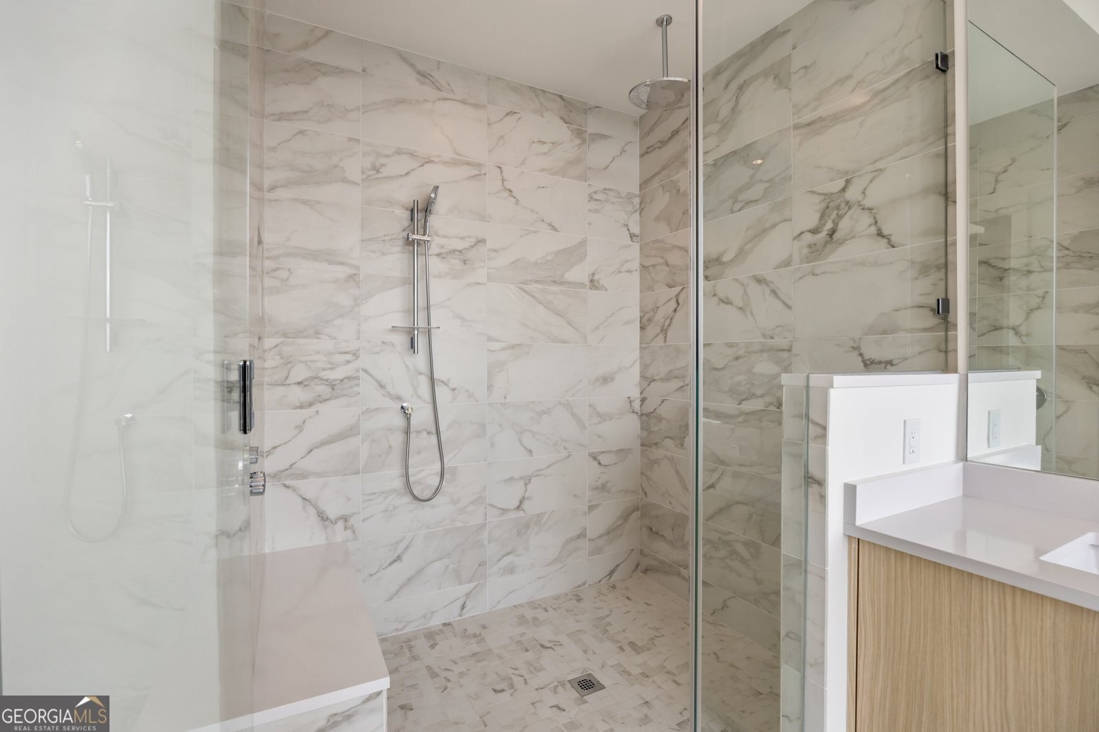 2425 Peachtree Road Atlanta - 29