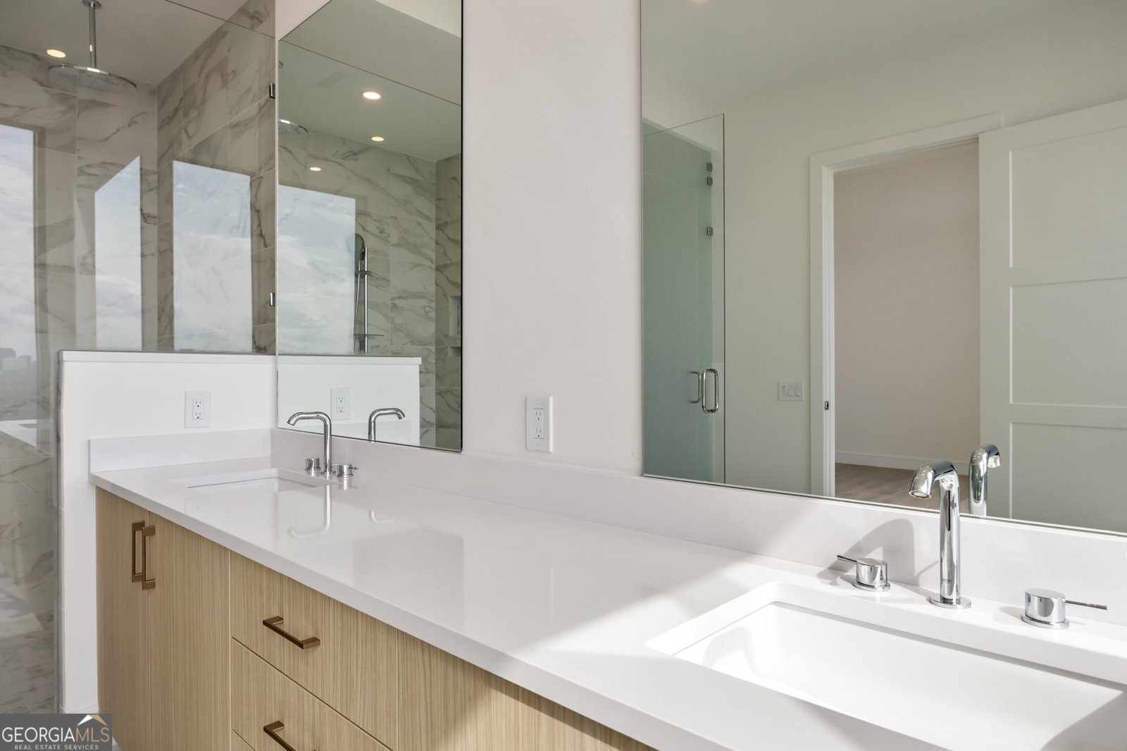 2425 Peachtree Road Atlanta - 33