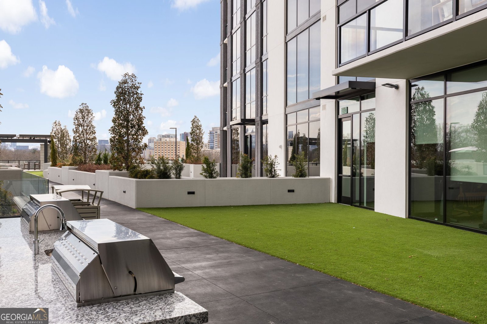 2425 Peachtree Road Atlanta - 52