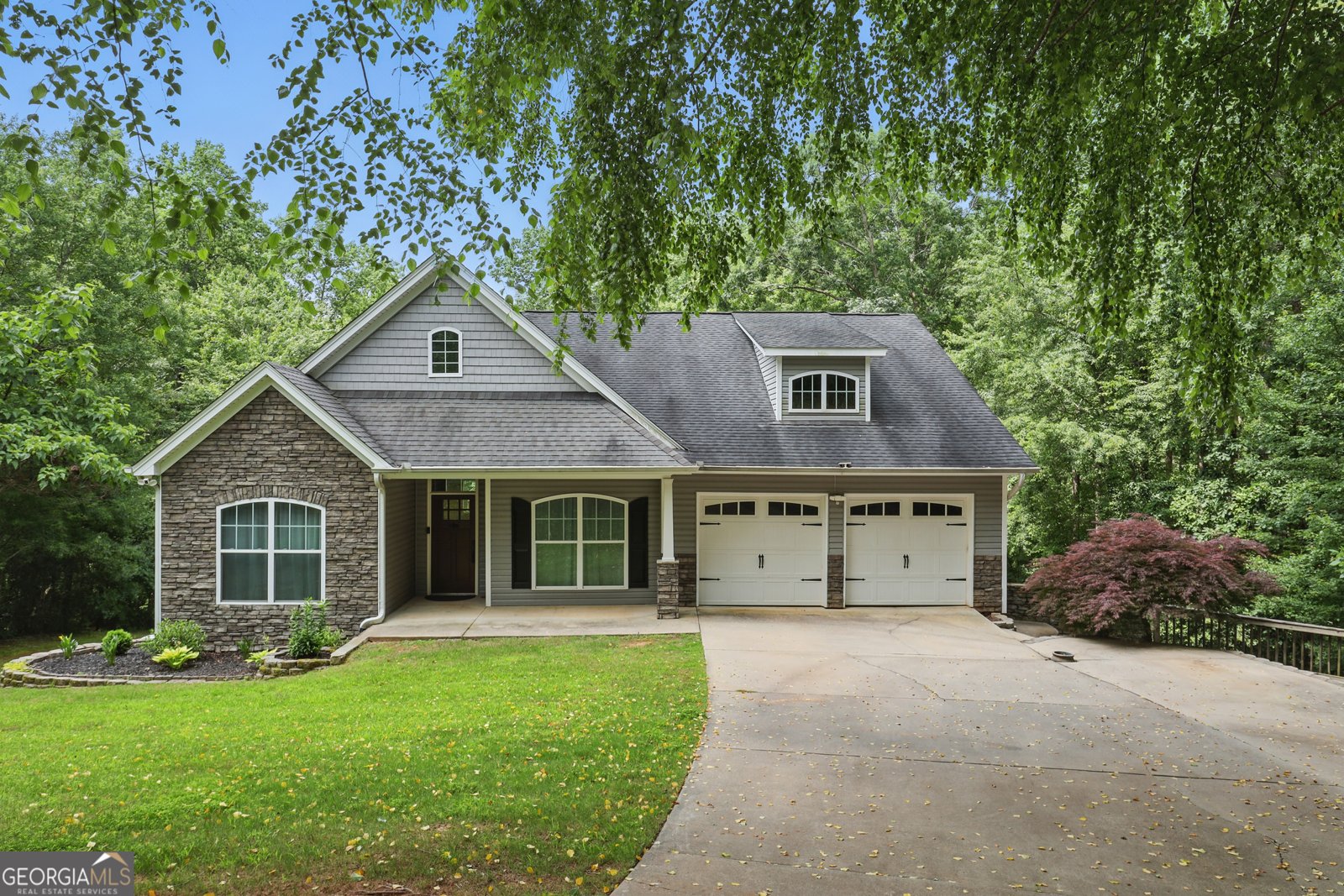 825 Signature Drive Mount Airy - 1