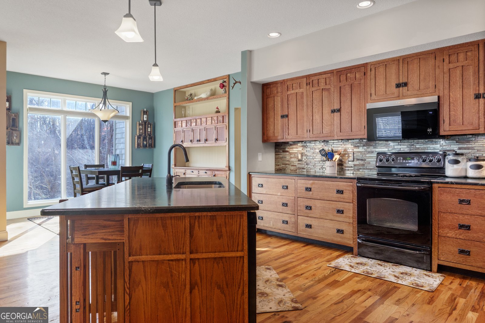 825 Signature Drive Mount Airy - 9