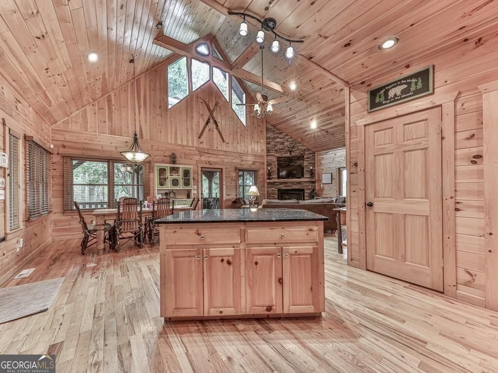 902 Laurel Creek Trail Cherry Log - 17
