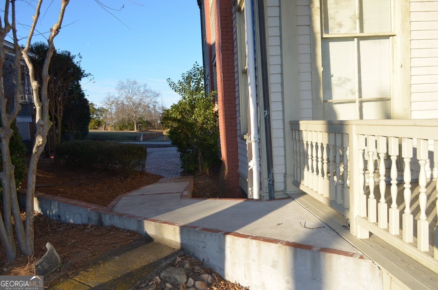 1825 Hardeman Avenue Macon - 27