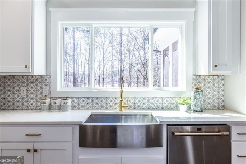 1131 PINEHURST Drive Greensboro - 19