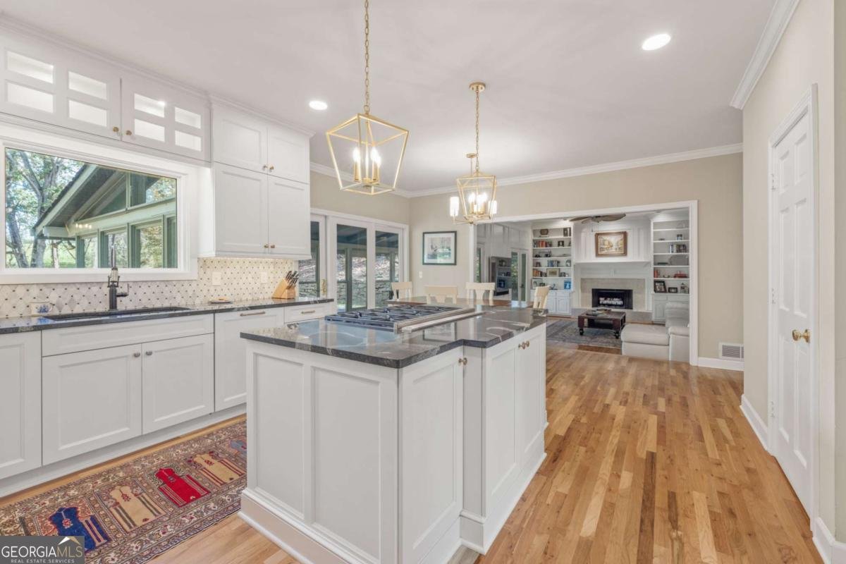9570 Huntcliff Trace Atlanta - 1