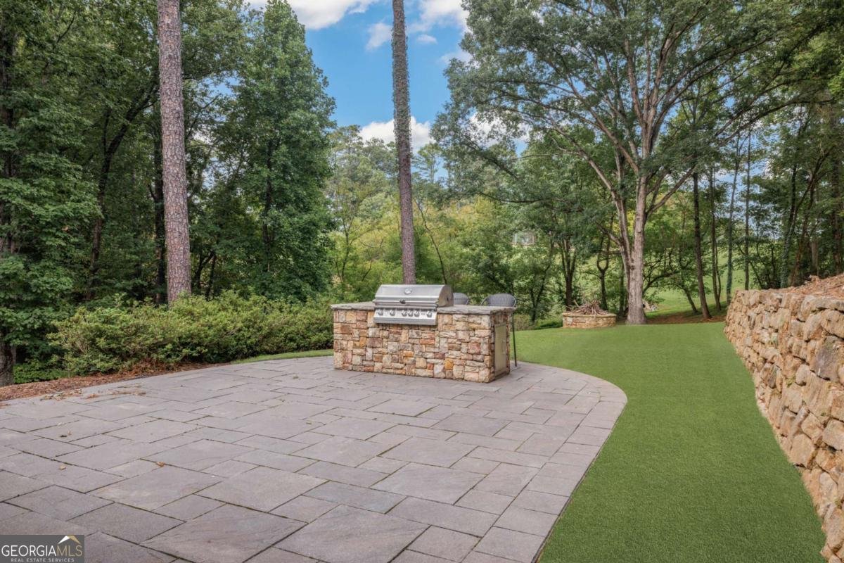 9570 Huntcliff Trace Atlanta - 33