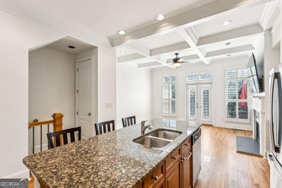 2428 Crescent Park Court Atlanta - 13
