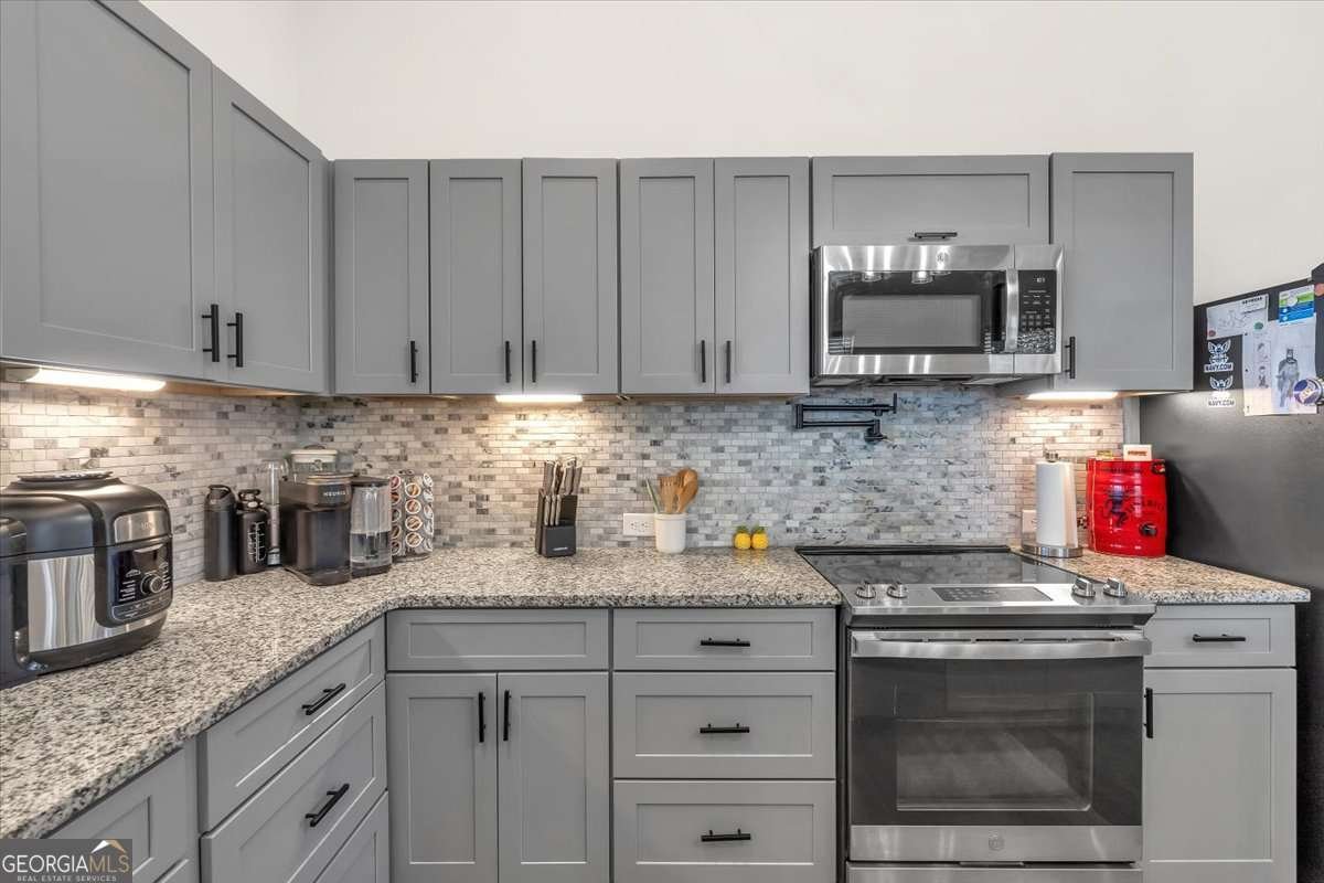 1172 Hunter Drive Ranger - 16