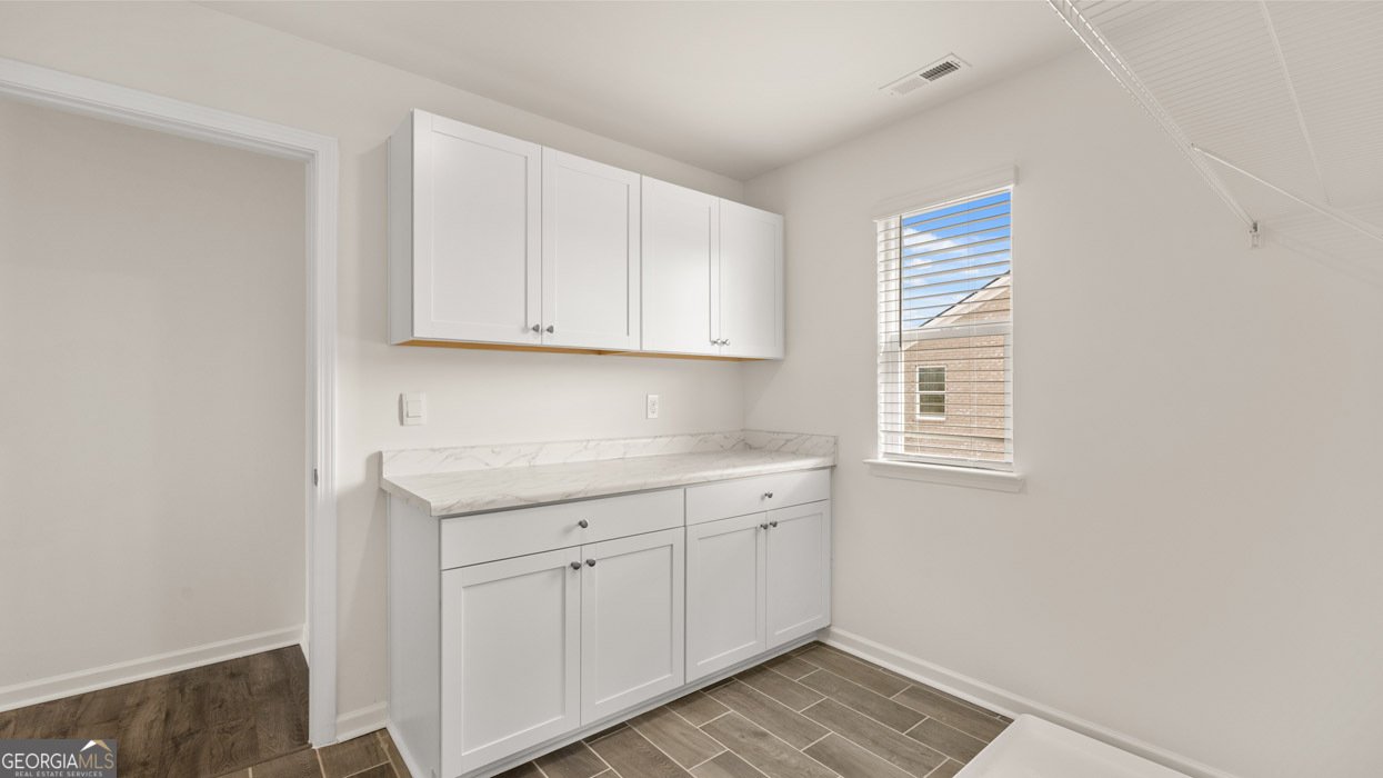1688 Stolz Drive Bogart - 53
