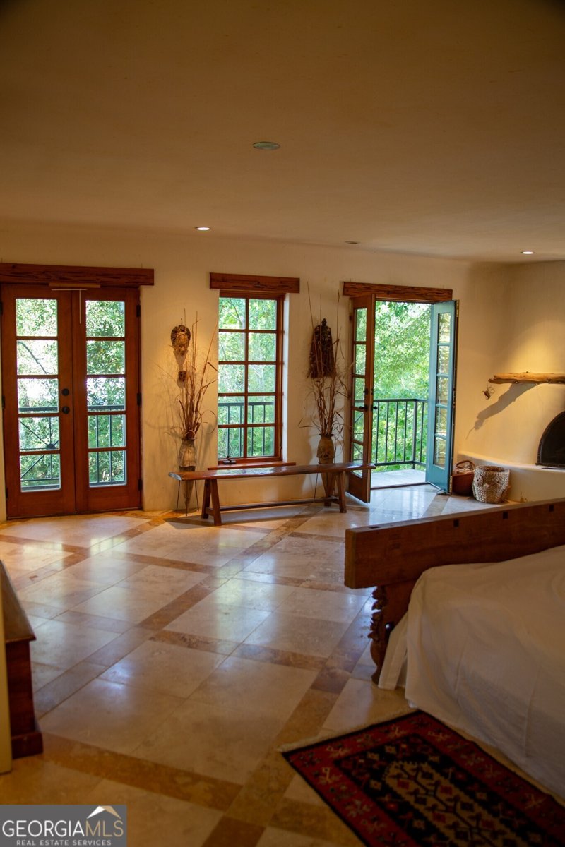 687 Lakeshore Drive Jackson - 18