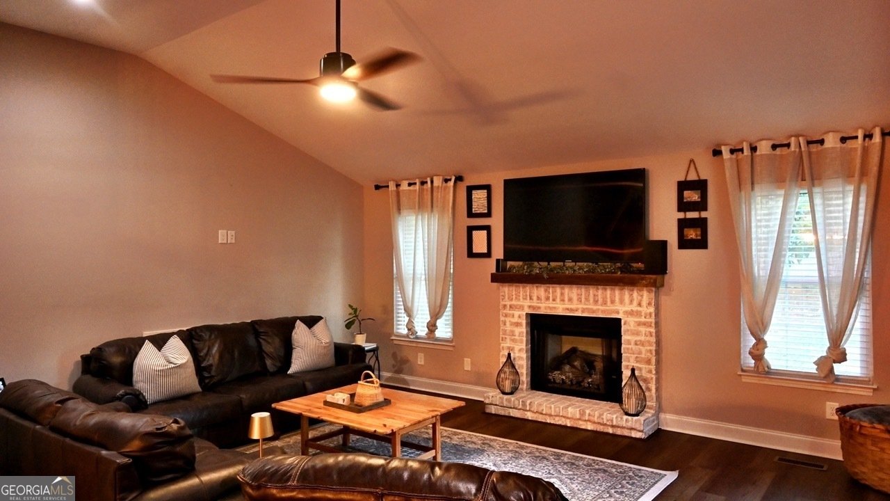 601 Springdale Woods Drive Macon - 42