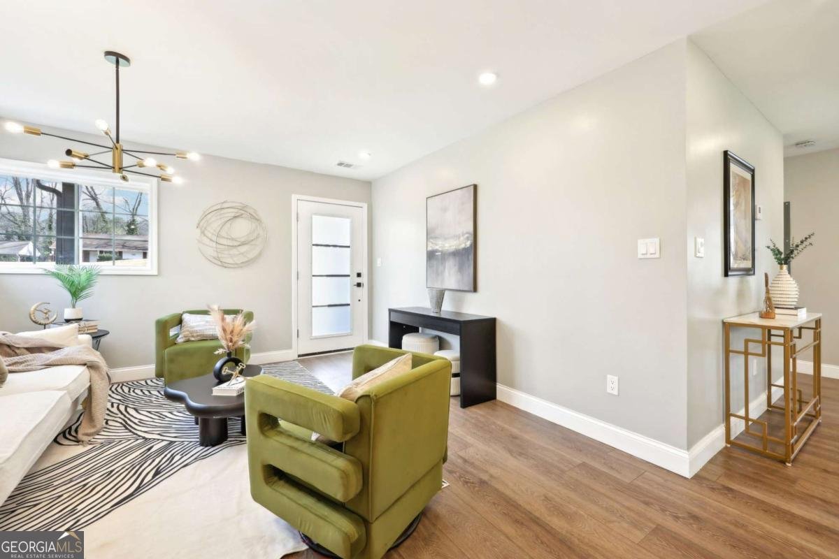 1751 CARTER Circle Atlanta - 10