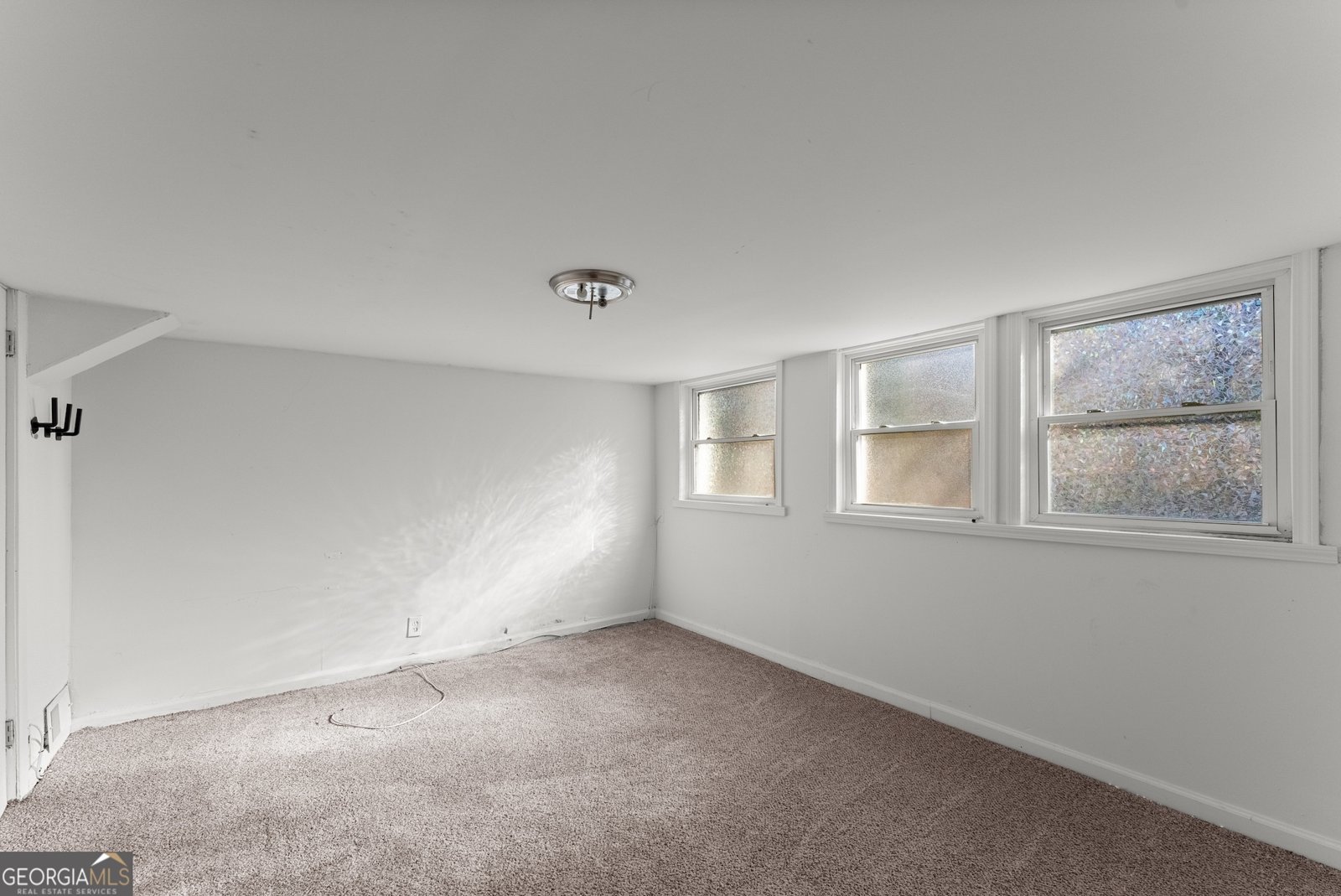 2790 Collier Drive Atlanta - 27
