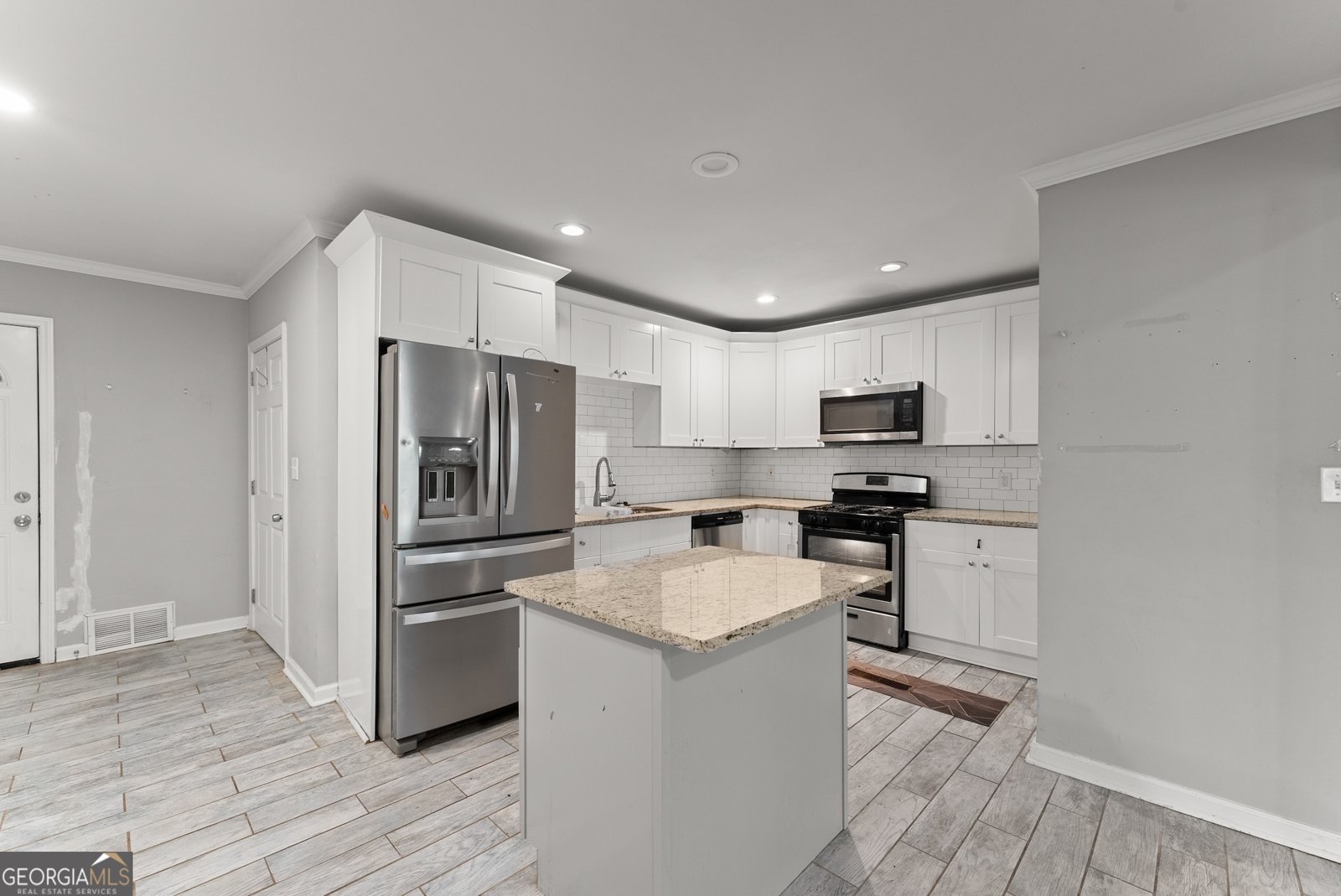 2790 Collier Drive Atlanta - 29