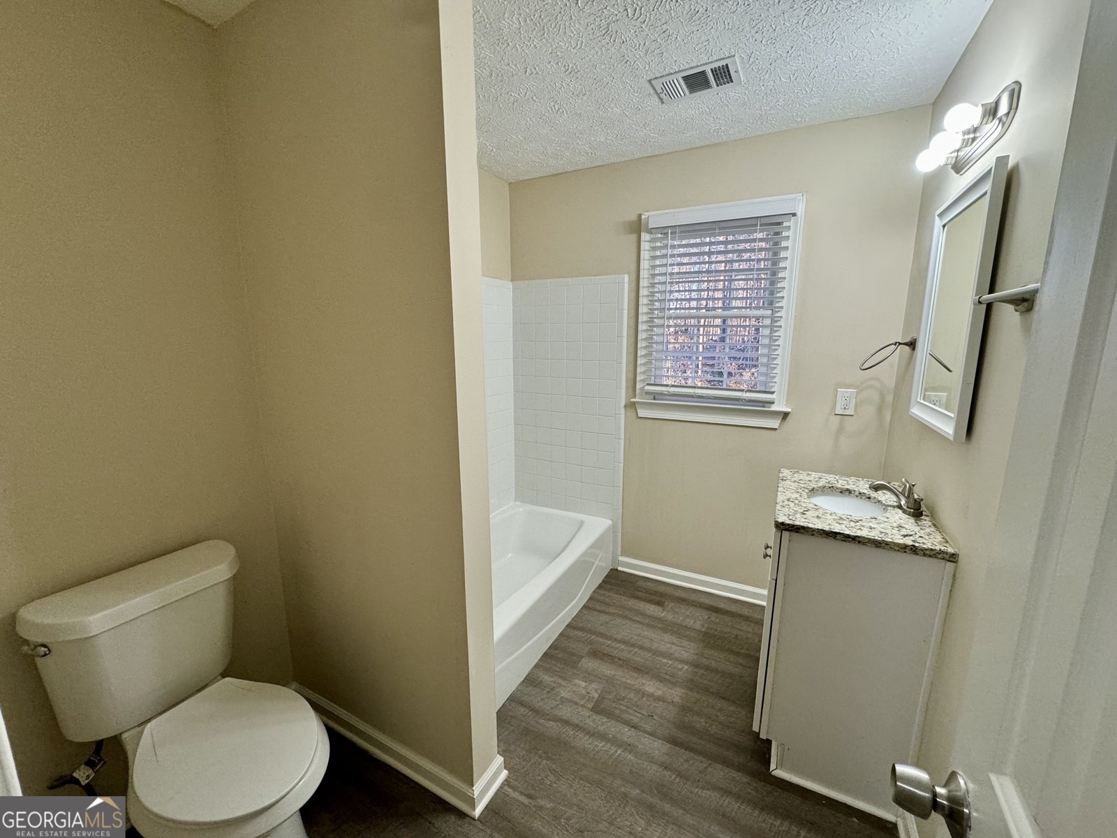 6380 Phillips Place Lithonia - 11