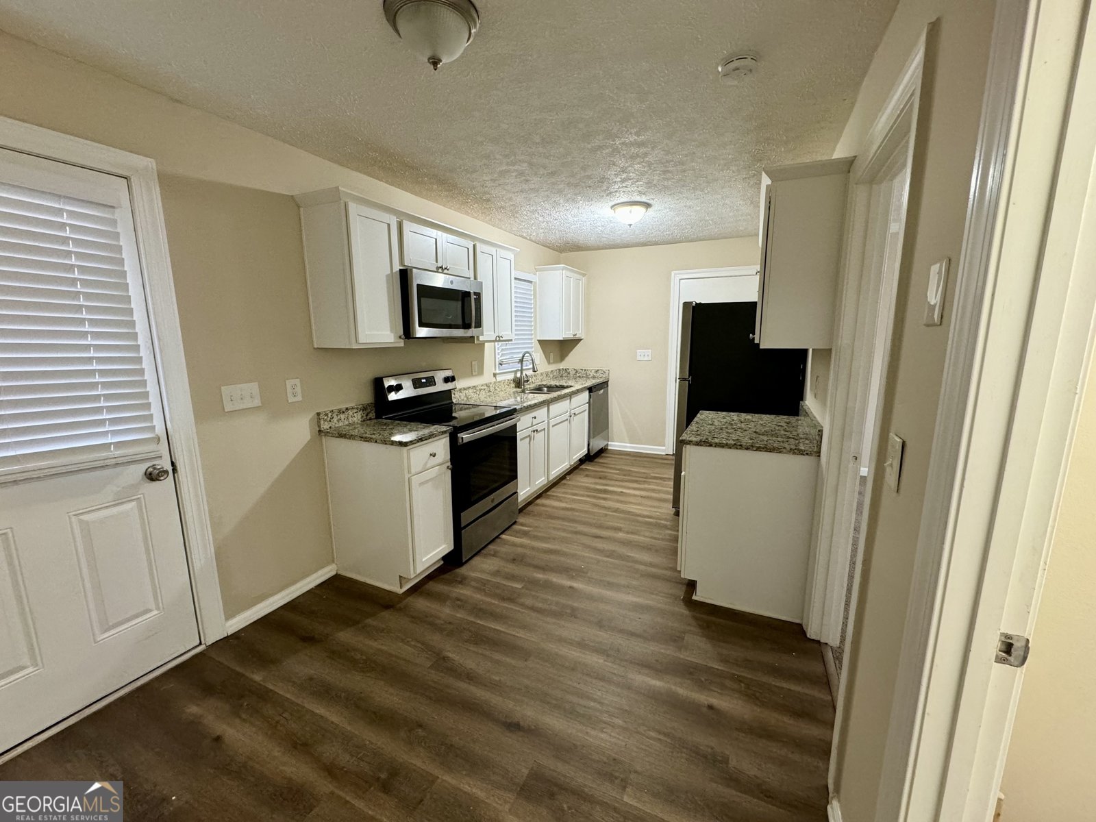 6380 Phillips Place Lithonia - 4