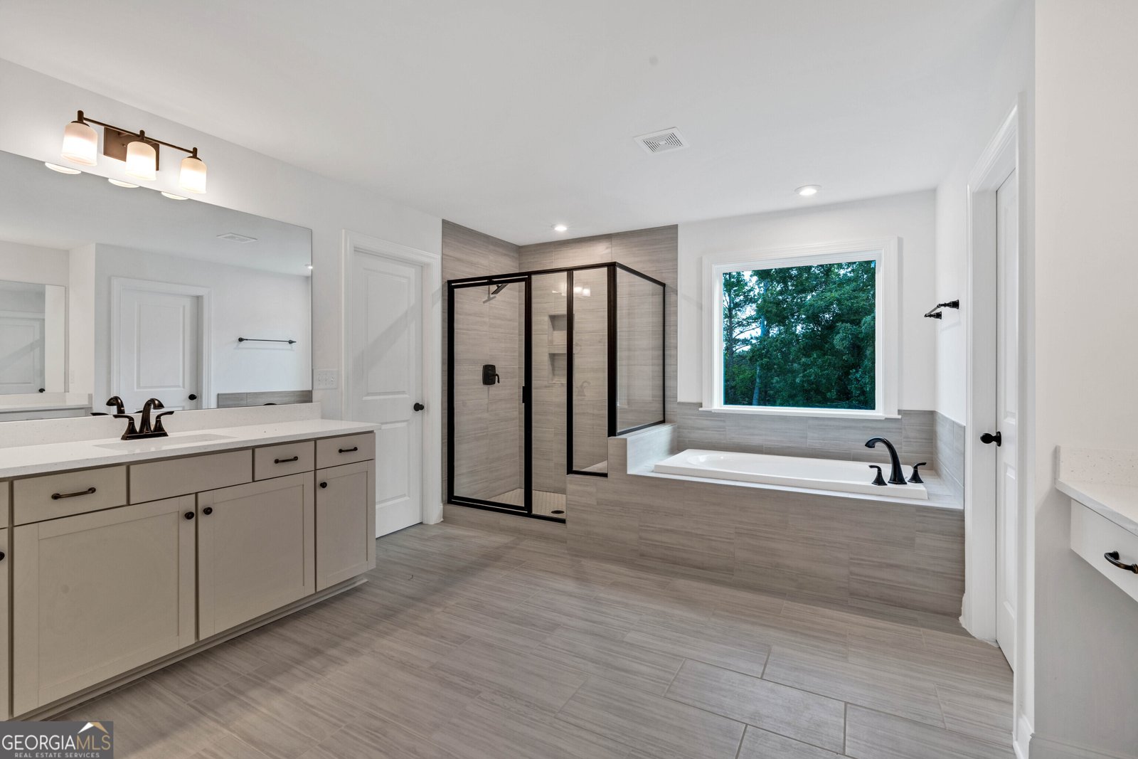 3677 Thornhill Court Douglasville - 28