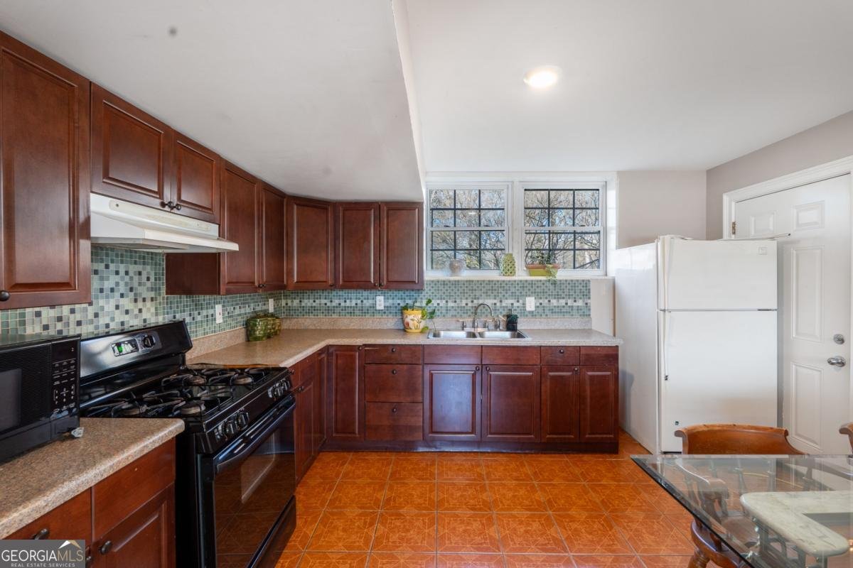 4983 Arcado Road Lilburn - 30