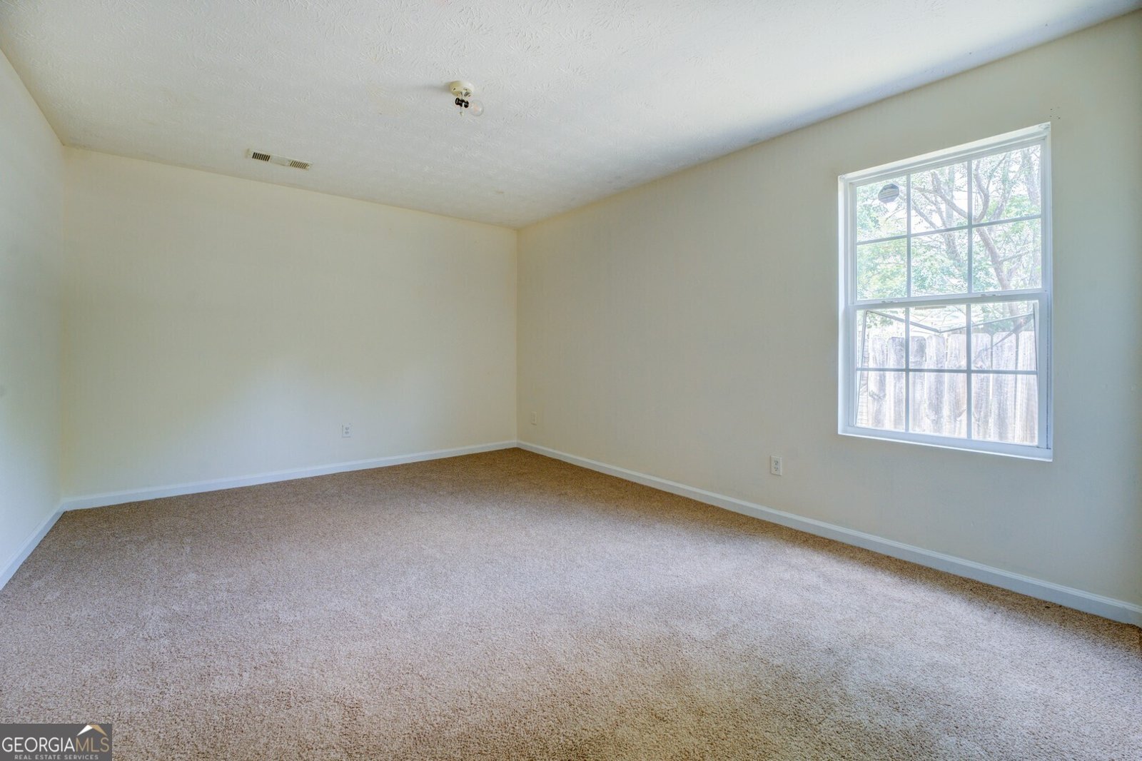 687 Chestnut Drive Jackson - 24