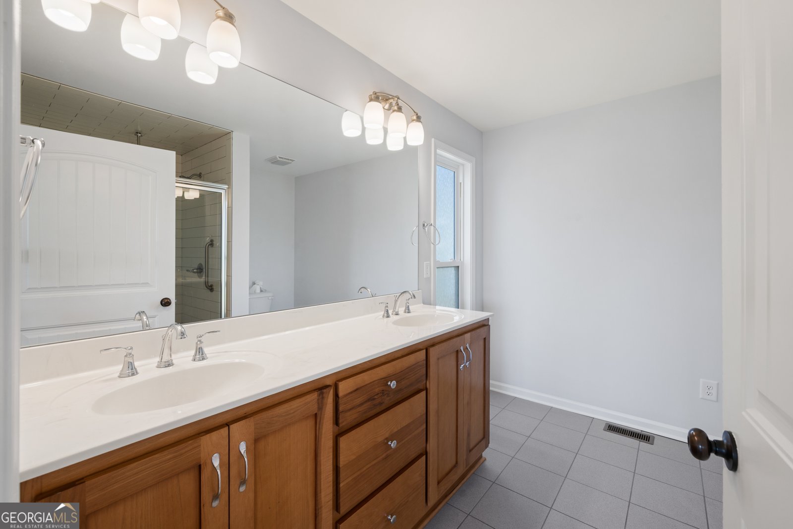 1051 Twin Rivers Road Greensboro - 36