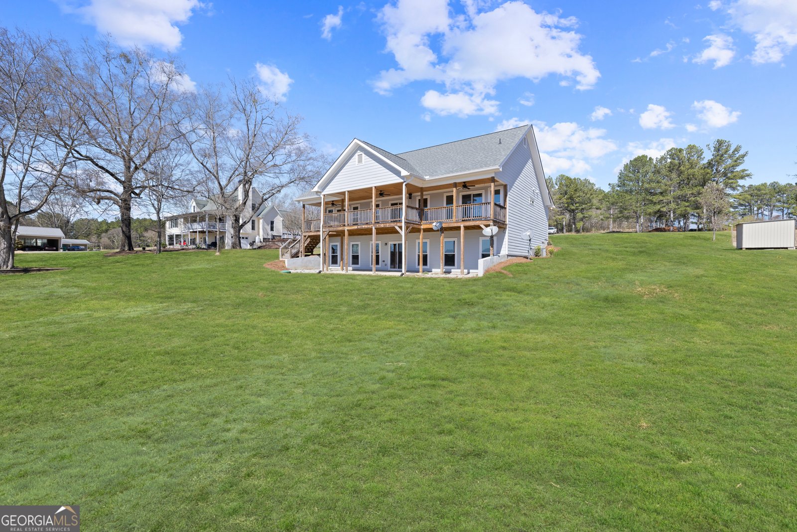 1051 Twin Rivers Road Greensboro - 54