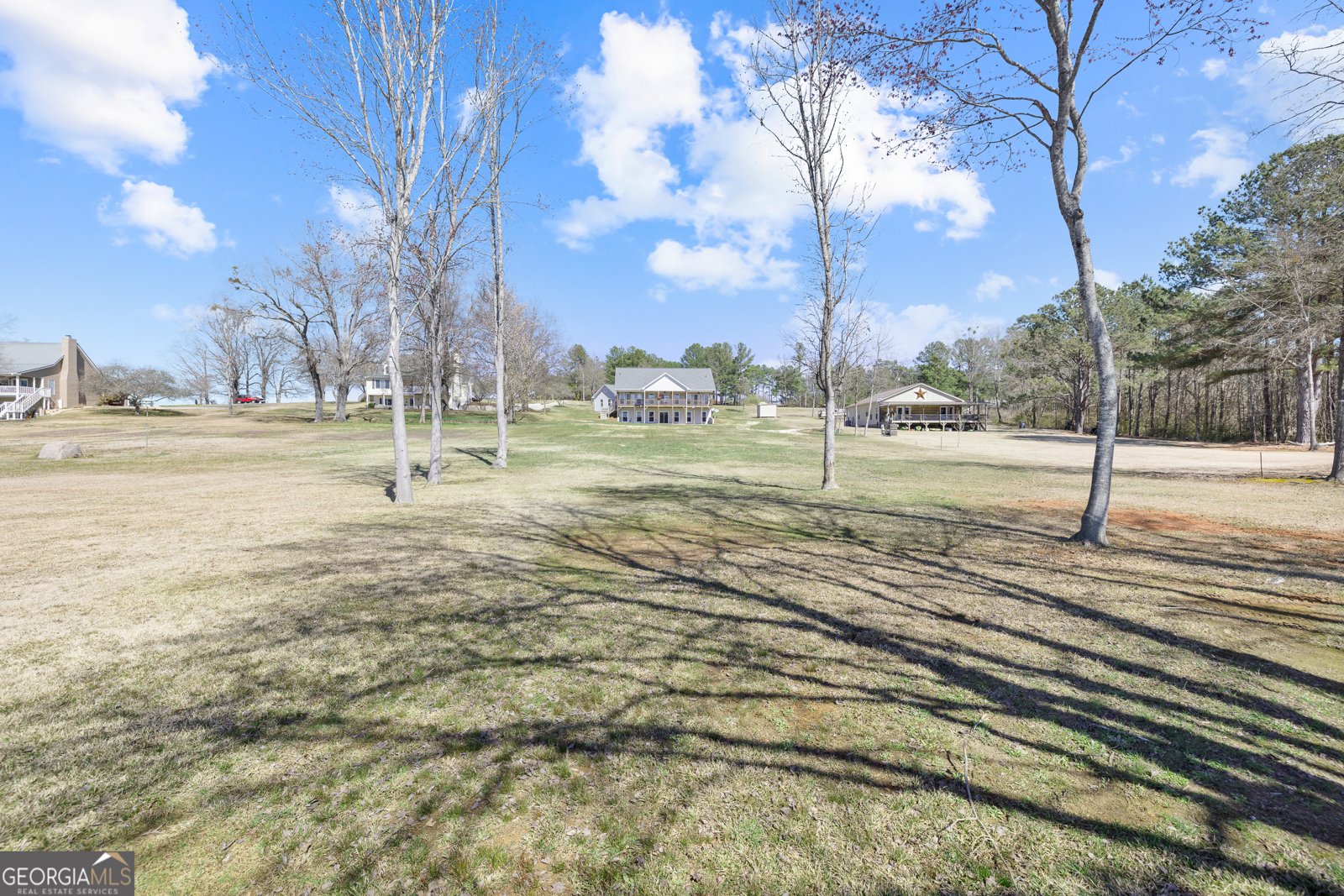 1051 Twin Rivers Road Greensboro - 56