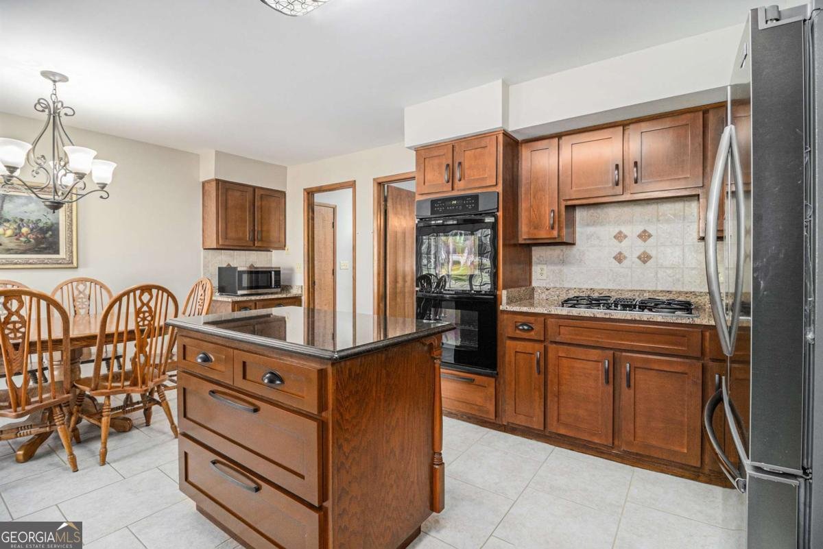 487 Glendale Court Stone Mountain - 56