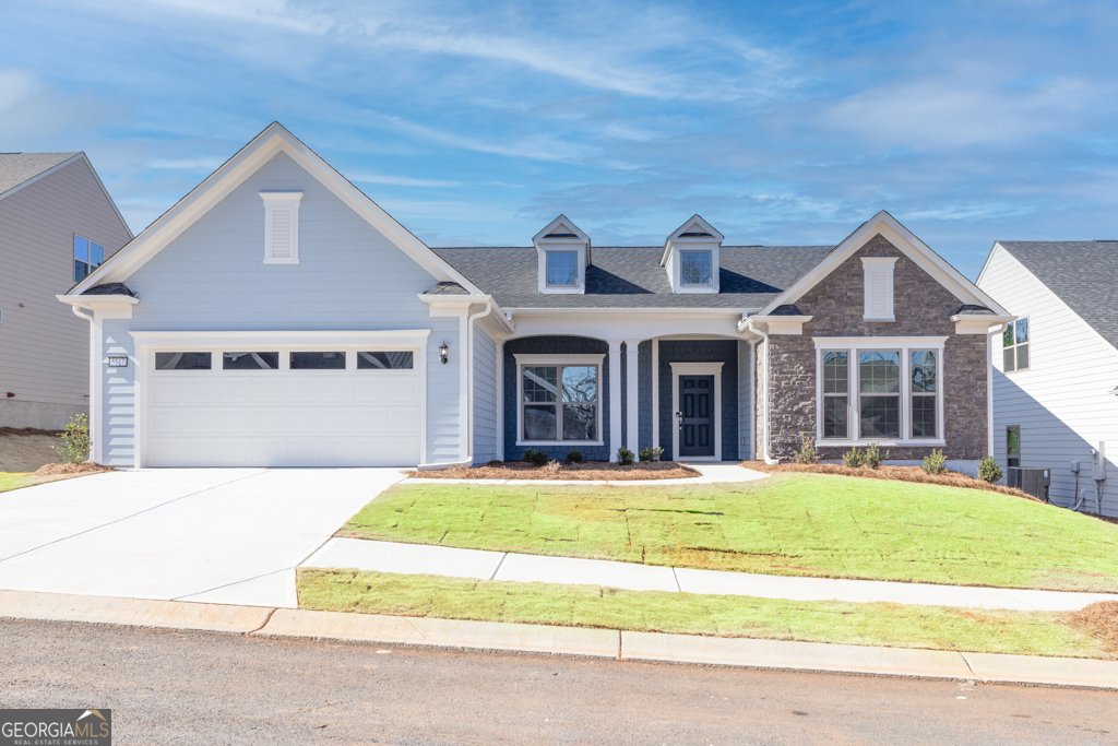 5517 Oak Knoll Court Hoschton - 1
