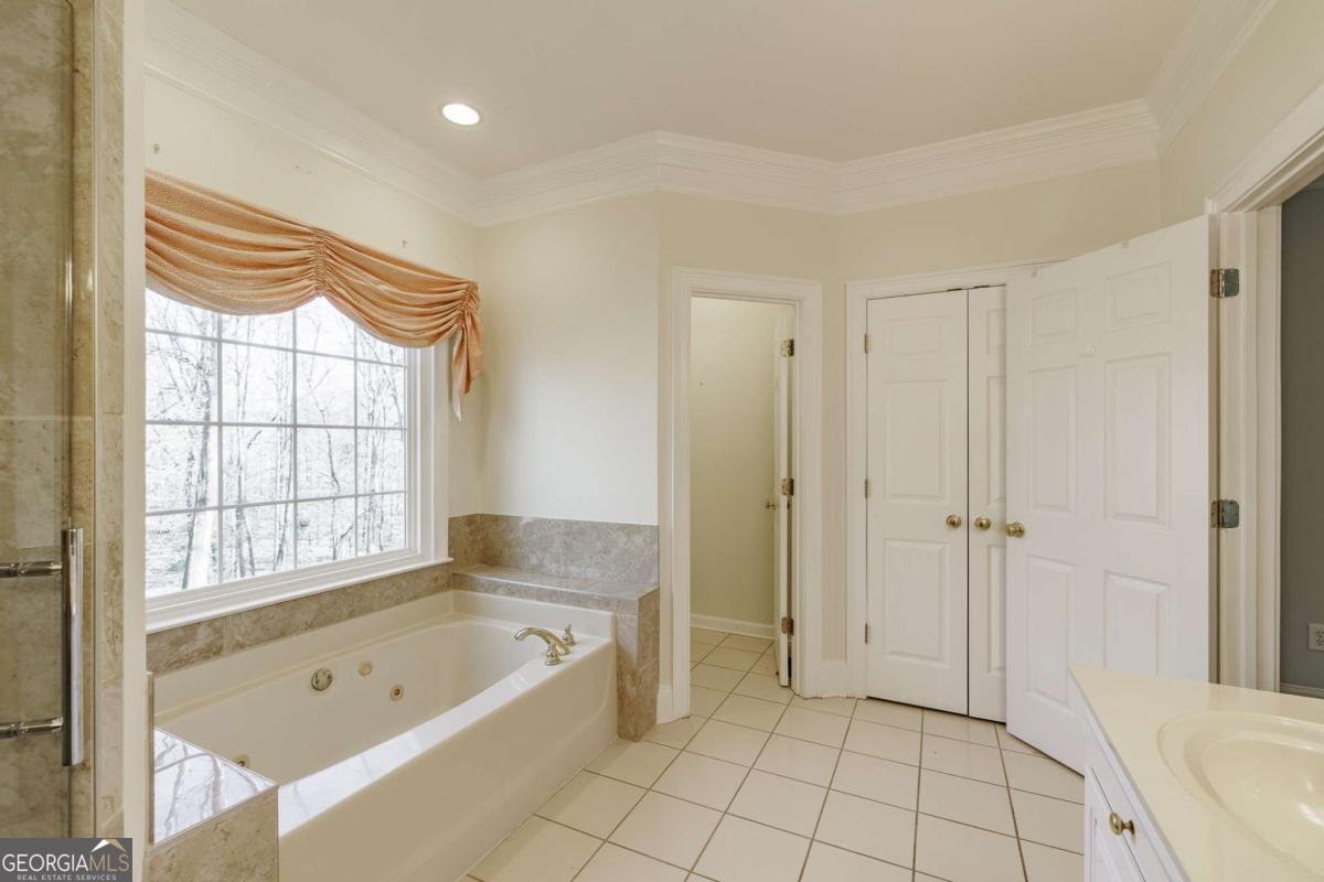 218 Thornhill Drive Athens - 25