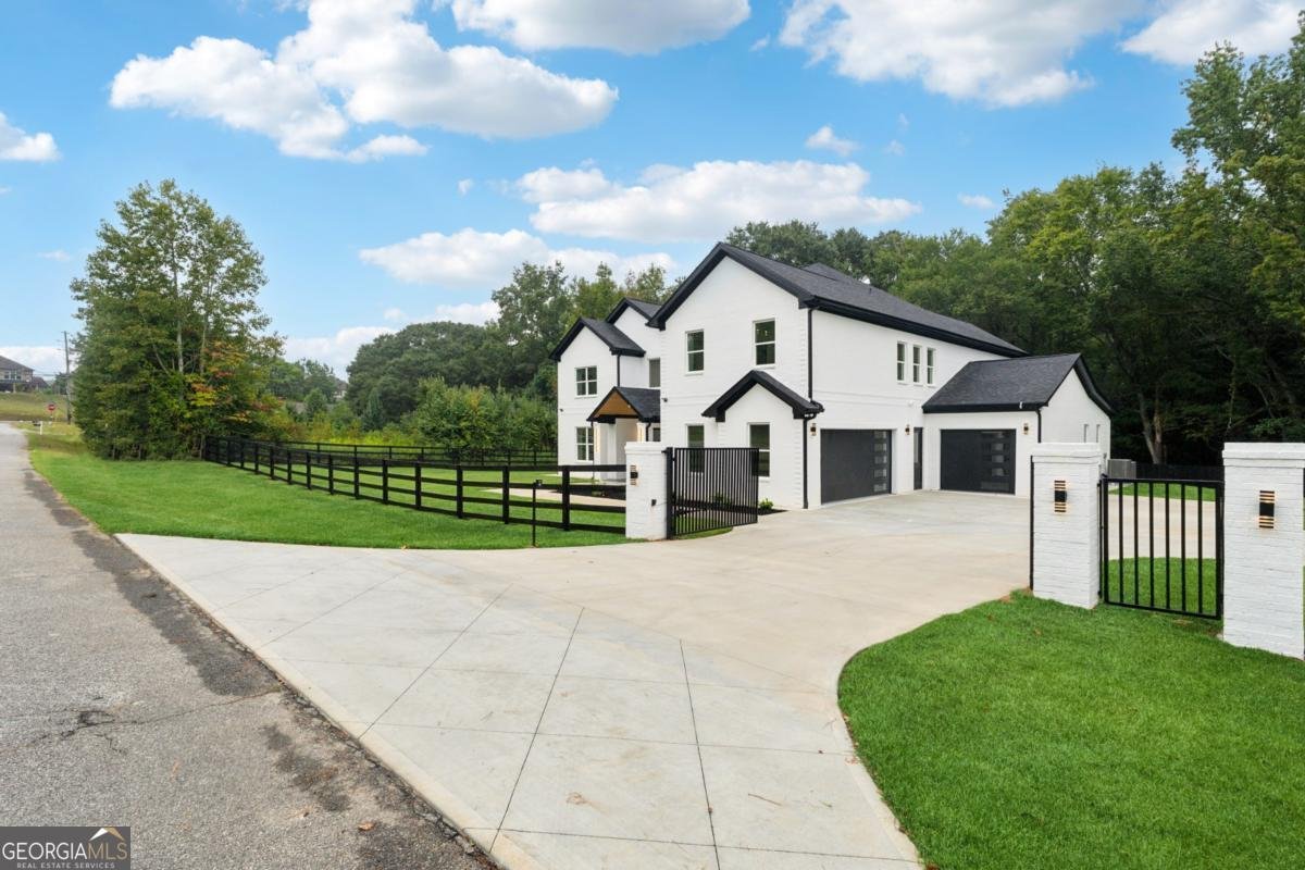 3165 Hall Road Dacula - 3