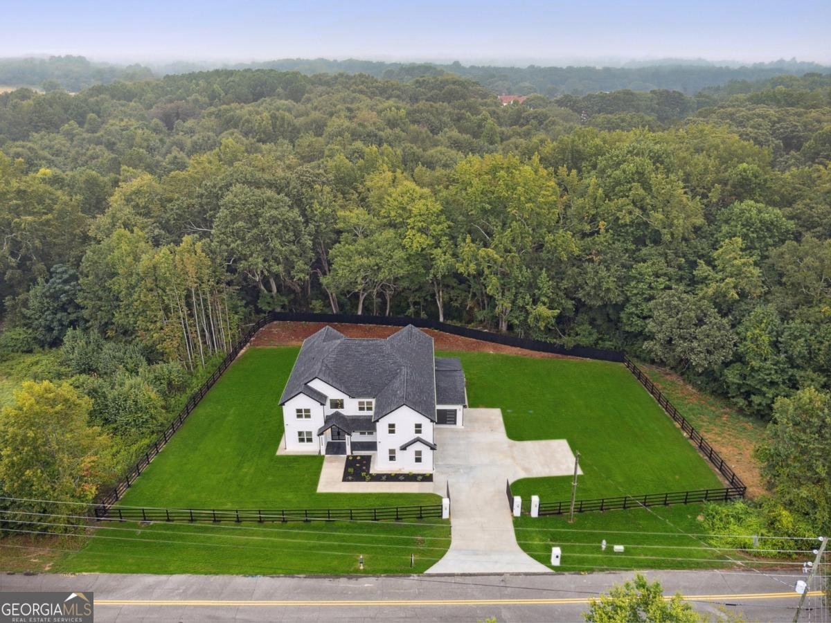 3165 Hall Road Dacula - 66