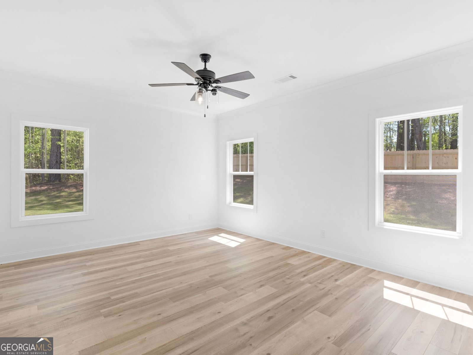 1005 Farmington Road Griffin - 45