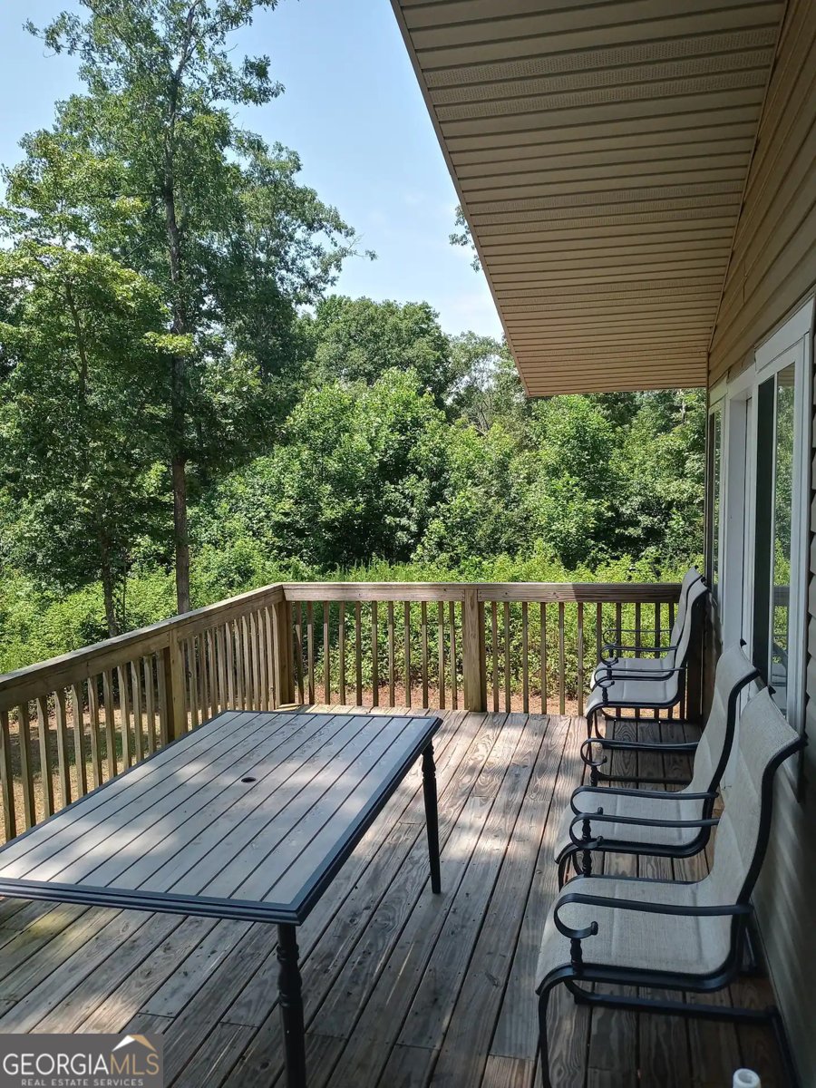 200 Mountain Meadow Clarkesville - 25