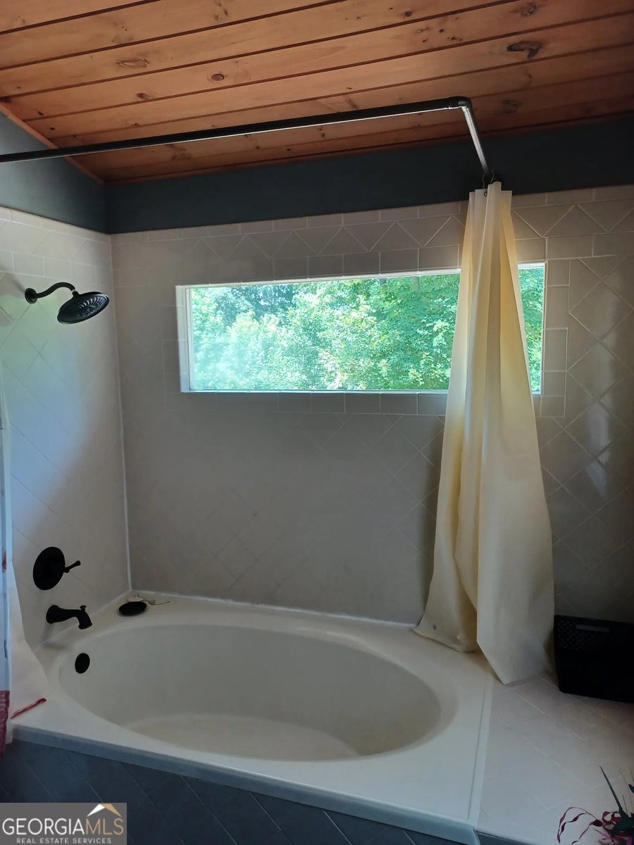 200 Mountain Meadow Clarkesville - 26