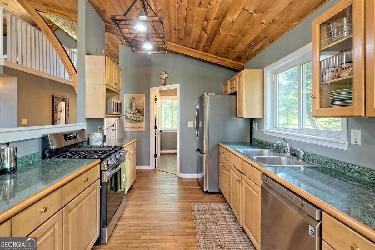200 Mountain Meadow Clarkesville - 4