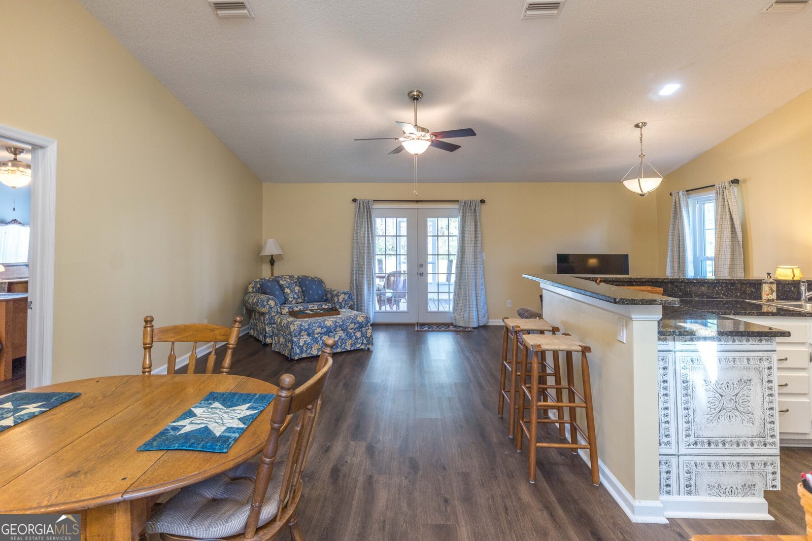 707 Mahan Street St. Marys - 7