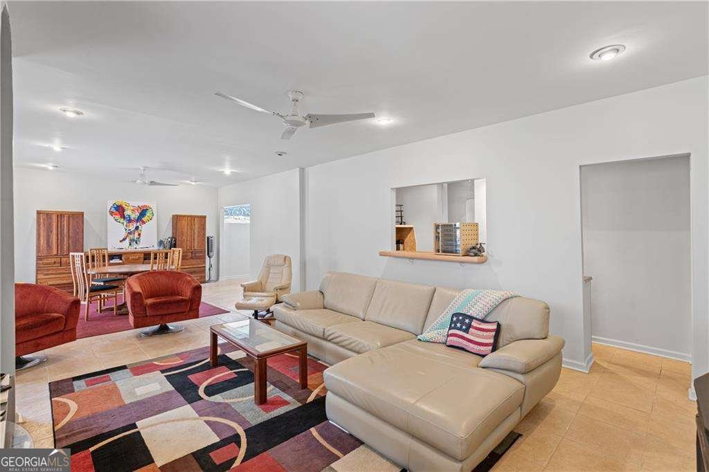 2590 Runic Way Johns Creek - 32