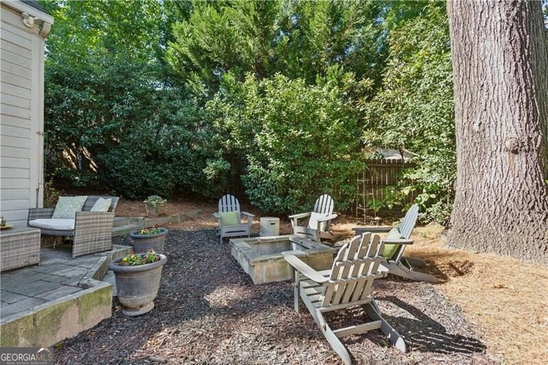250 Lakeview Avenue Atlanta - 44
