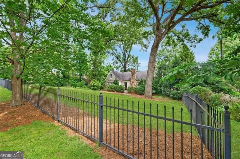250 Lakeview Avenue Atlanta - 51
